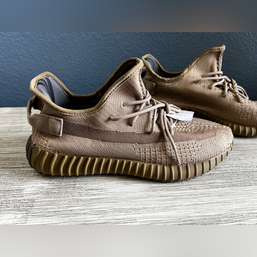 🆕 adidas Yeezy Boost 350 Men's Earth Sneakers - Picture 2 of 15